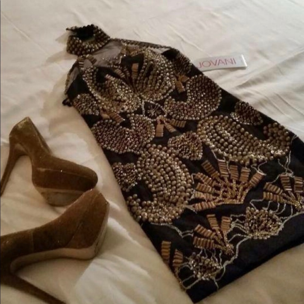 JOVANI SHORT & COCKTAIL STUDDED HALTER PROM DRESS